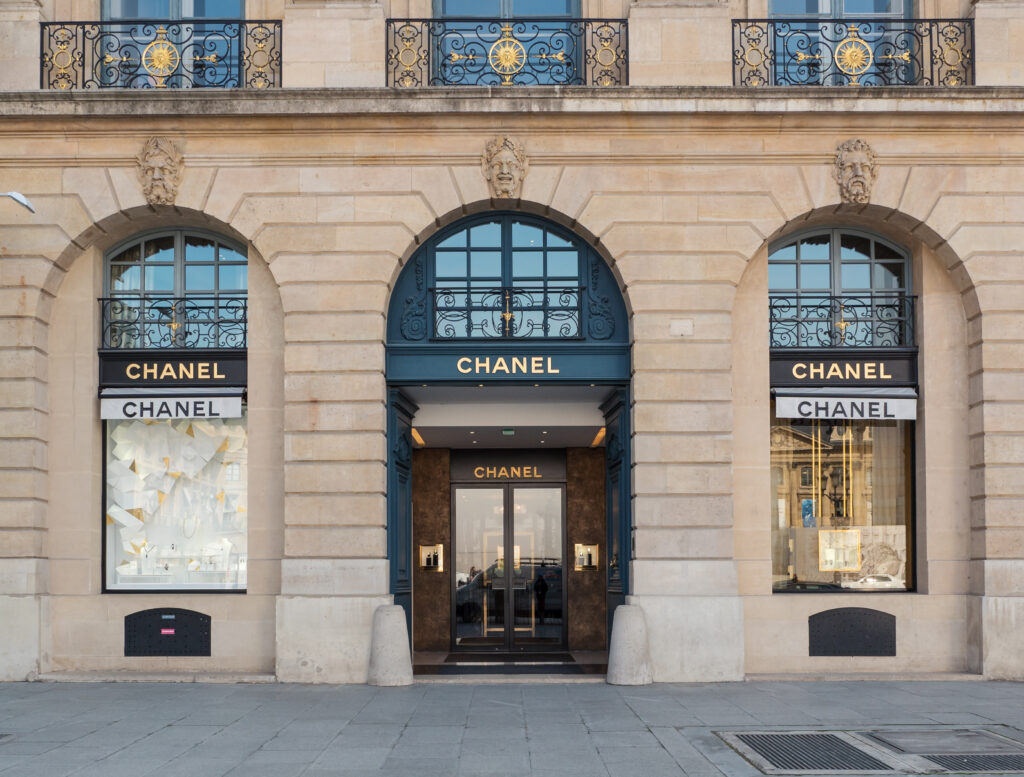 Chanel Shop